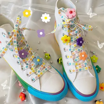 1Pair/2db Virágcsipesz Cipőcsat Aranyos tornacipő Cipőfűző dekoráció Vászon Rajzfilm cipő Charm Trend Színes cipőfűzők Kiegészítők