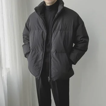 2024 Férfiak Téli Új koreai laza állvány galléros kabátok Férfi rövid vastag meleg kabátok Férfi alkalmi fehér kacsa pehely kabátok W16