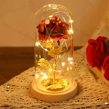 Anyák napi virágok ajándékai Színes művirág Galaxy rózsa led fénnyel üvegkupolában Anyák ajándékai Vörös lányától