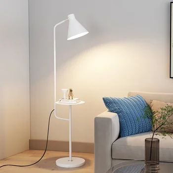 Egyszerű LED állólámpa, kanapé széle, több testlámpa, hálószoba, dolgozószoba, krém stílusú hangulat, padló olvasóasztal