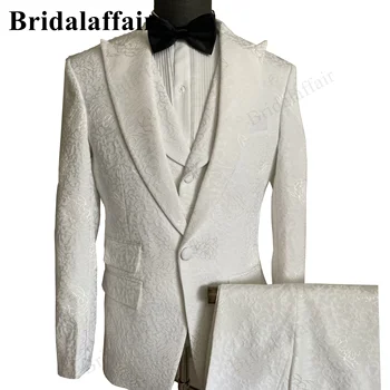 Menyasszonyi férfi öltöny három darab Új szövet Népszerű esküvő Naponta Legjobb férfi jelmez Homme (kabát + mellény + nadrág)Kiváló minőségű luxus